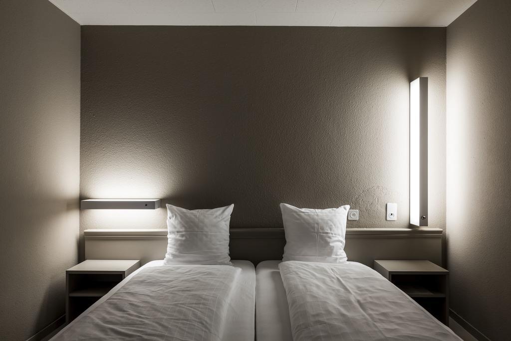Otel Rothaus 2*